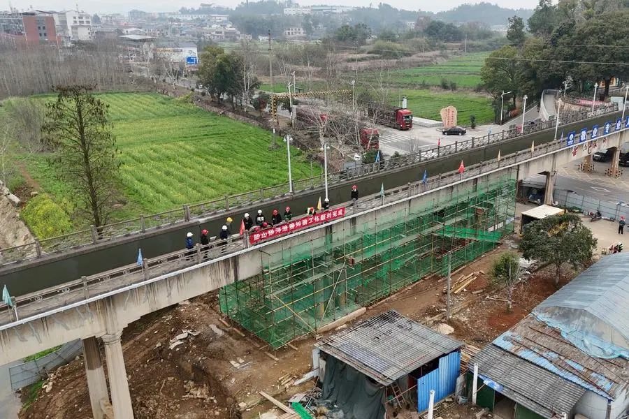 ?中騰智信助力280噸“巨無霸”毫米級精準(zhǔn)復(fù)位